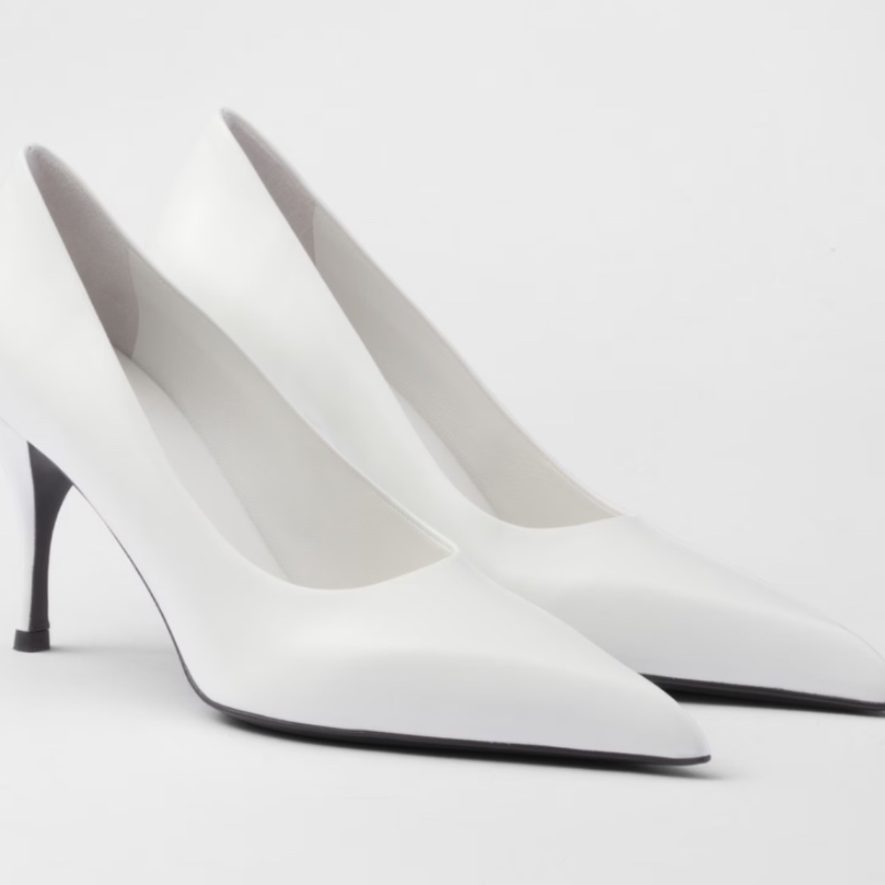 Prada Leather White Pumps Contemporary Pointed To Elegant Shoes Heels Size 40.5
